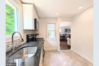 640 Pennsylvania Avenue, Prospect Park, PA 19076 - Photo 14