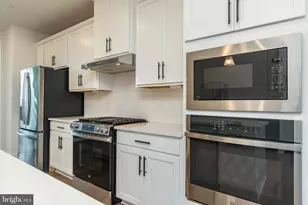 127 Kyle Sq, Media, PA 19063 - Photo 8