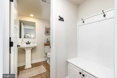 127 Kyle Square, Media, PA 19063 - Photo 10