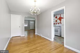 559 S 3rd St, Darby, PA 19023 - Photo 8