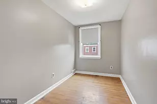 559 S 3rd St, Darby, PA 19023 - Photo 16