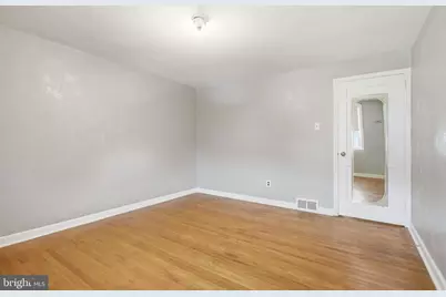 559 S 3rd Street, Darby, PA 19023 - Photo 12