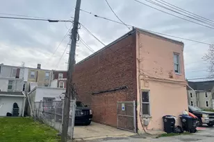 207 Highland Ave, Chester, PA 19013 - Photo 2