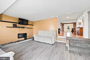 419 Gorsuch St, Folsom, PA 19033 - Photo 14