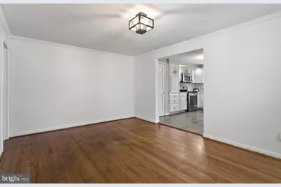 130 S Wells Avenue, Glenolden, PA 19036 - Photo 2