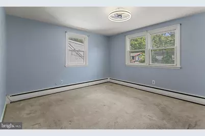 130 S Wells Avenue, Glenolden, PA 19036 - Photo 6