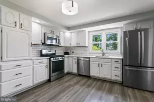 130 S Wells Ave, Glenolden, PA 19036 - Photo 10