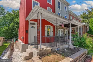 905 Mulberry St, Brookhaven, PA 19015 - Photo 2