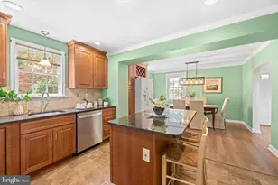 77 Forest Rd, Springfield, PA 19064 - Photo 10