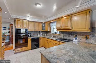 2338 Mole Rd, Secane, PA 19018 - Photo 16