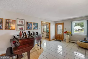 2338 Mole Rd, Secane, PA 19018 - Photo 6