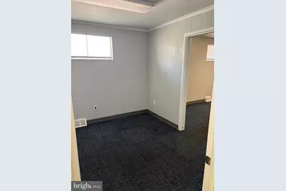 920 Yarnall Street, Chester, PA 19013 - Photo 8