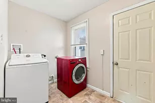 35 Marshall Ave, Marcus Hook, PA 19061 - Photo 10