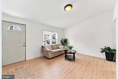 35 Marshall Avenue, Marcus Hook, PA 19061 - Photo 8