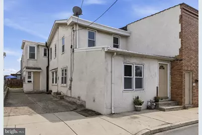 35 Marshall Avenue, Marcus Hook, PA 19061 - Photo 2