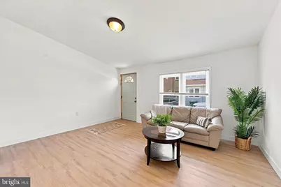 35 Marshall Avenue, Marcus Hook, PA 19061 - Photo 4