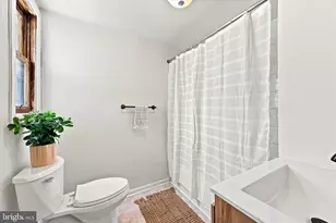 35 Marshall Ave, Marcus Hook, PA 19061 - Photo 24