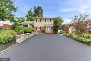 310 Columbia Pl, Broomall, PA 19008 - Photo 2