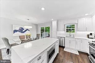 310 Columbia Pl, Broomall, PA 19008 - Photo 12