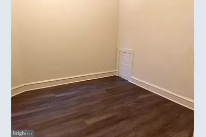 244 S Fairview Avenue, Upper Darby, PA 19082 - Photo 2