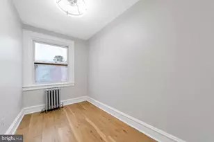 7032 Clover Ln, Upper Darby, PA 19082 - Photo 18