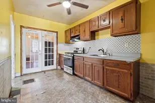 1 Spruce St, Marcus Hook, PA 19061 - Photo 10