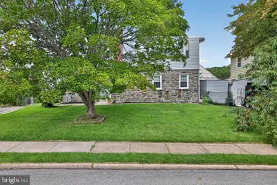 745 Laurel Avenue, Aldan, PA 19018 - Photo 2