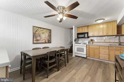 156 Ervin, Marcus Hook, PA 19061 - Photo 10