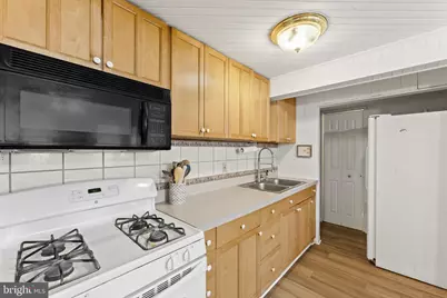 156 Ervin, Marcus Hook, PA 19061 - Photo 12