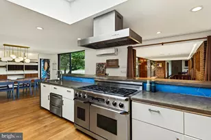 857 Briarwood Rd, Newtown Square, PA 19073 - Photo 10