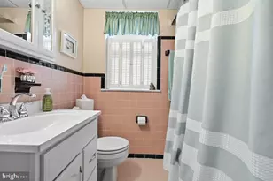 400 Westbridge Rd, Glenolden, PA 19036 - Photo 18