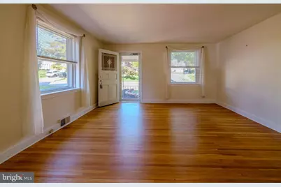 190 W Marshall Road, Lansdowne, PA 19050 - Photo 6
