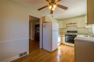 190 W Marshall Rd, Lansdowne, PA 19050 - Photo 18