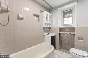 16 Windsor Ave, Upper Darby, PA 19082 - Photo 12