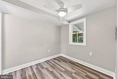 105 Fronefield Avenue, Marcus Hook, PA 19061 - Photo 18