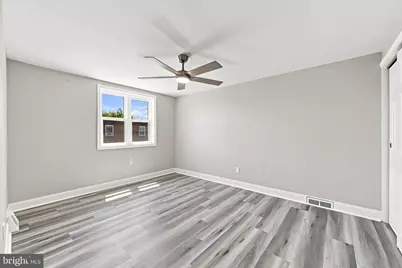 105 Fronefield Avenue, Marcus Hook, PA 19061 - Photo 14