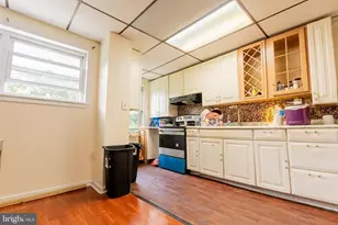 135 Greenwood Rd, Sharon Hill, PA 19079 - Photo 8