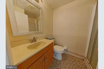 802 South Ave #C2, Secane, PA 19018 - Photo 18