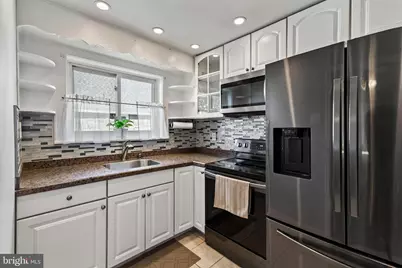 113 Broomall Street, Folsom, PA 19033 - Photo 10