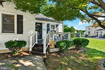 113 Broomall Street, Folsom, PA 19033 - Photo 2