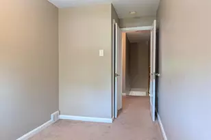 1042 Hopkins Ave, Glenolden, PA 19036 - Photo 28