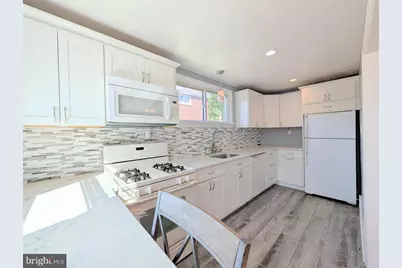 1042 Hopkins Avenue, Glenolden, PA 19036 - Photo 10