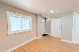 1042 Hopkins Ave, Glenolden, PA 19036 - Photo 18