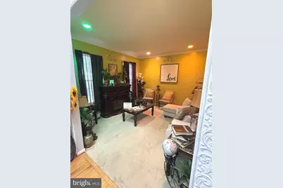 702 Carriage Circle, Upper Chichester, PA 19014 - Photo 10