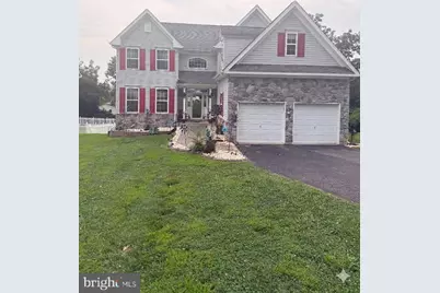 702 Carriage Circle, Upper Chichester, PA 19014 - Photo 2