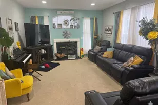 702 Carriage Cir, Upper Chichester, PA 19014 - Photo 16