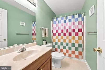 246 Spring Valley Way, Aston, PA 19014 - Photo 8