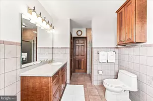 100 Governors Dr, Wallingford, PA 19086 - Photo 10