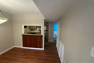 21 Park Vallei Ln, Brookhaven, PA 19015 - Photo 8