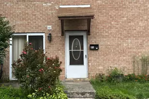 21 Park Vallei Ln, Brookhaven, PA 19015 - Photo 1